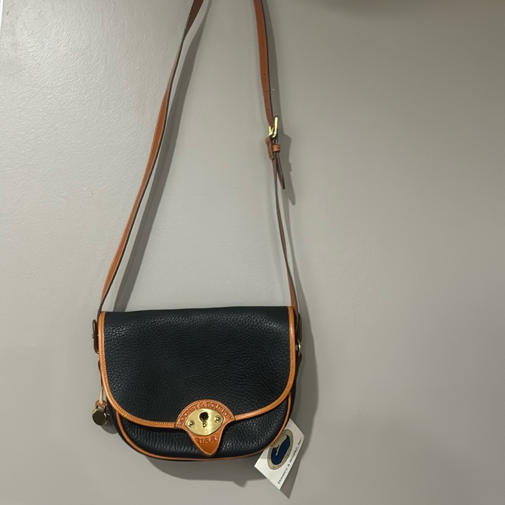Dooney & Bourke
